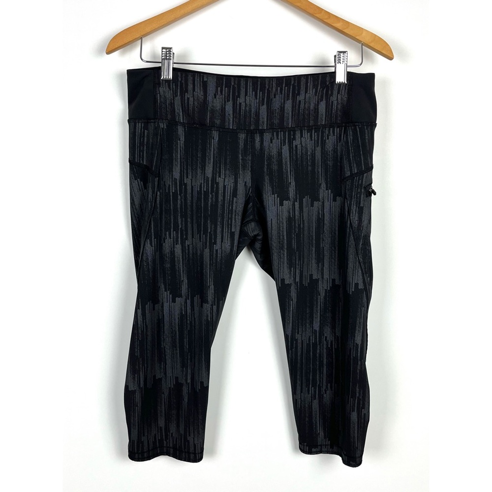 Lululemon Black Cropped Leggings Size 10